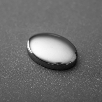 Cabochon hematit 25×18×6 mm