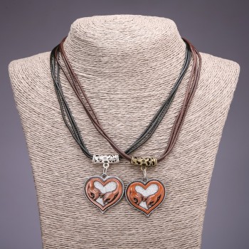 Pandantiv prieteniei „Inimi”, diametrul 31×33 mm, lungimea 45–48 cm