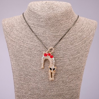 Pandantivul „Pisică” cu cristale pe lanț lung din metal „aur negru”, diametrul 31x65 mm, lungime 70 cm