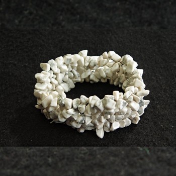 Brățară pe elastic din kaolinit, fragmente mari, lățime aproximativă 30 mm, lungime aproximativă 18 cm+