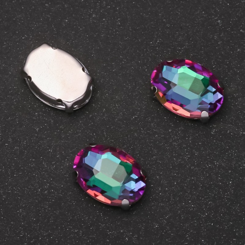 Cristal cusut în capăt metalic «Oval 10×14 mm» verde-vișiniu