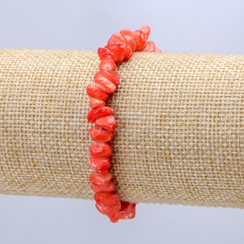 Brățară din sidef tonat pe elastic, fragmente de 7(±)mm, lungime 18 cm