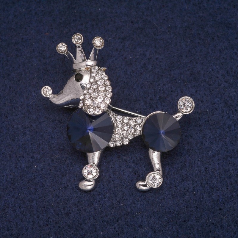 Broșă în formă de pudel, cu cristale, din metal argintiu 39×40 mm