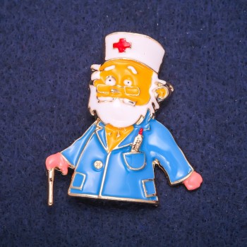 Broșă «Medic» email alb-albastru, metal auriu, 47×42 mm