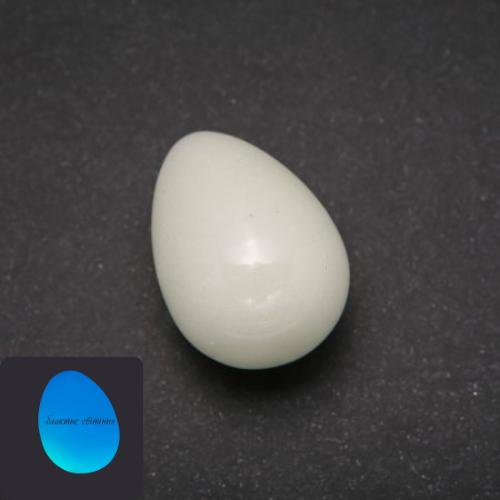 Ou din onix natural, strălucire albastră, diametru 35x25 mm