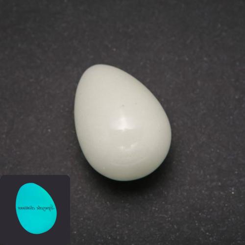 Ou de suvenir din onix natural cu strălucire turcoaz, diametrul 35x25 mm