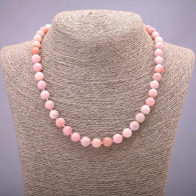 Colier din piatră naturală, opal roz, bile netede, diametrul aproximativ de 8 mm, lungime 45 cm