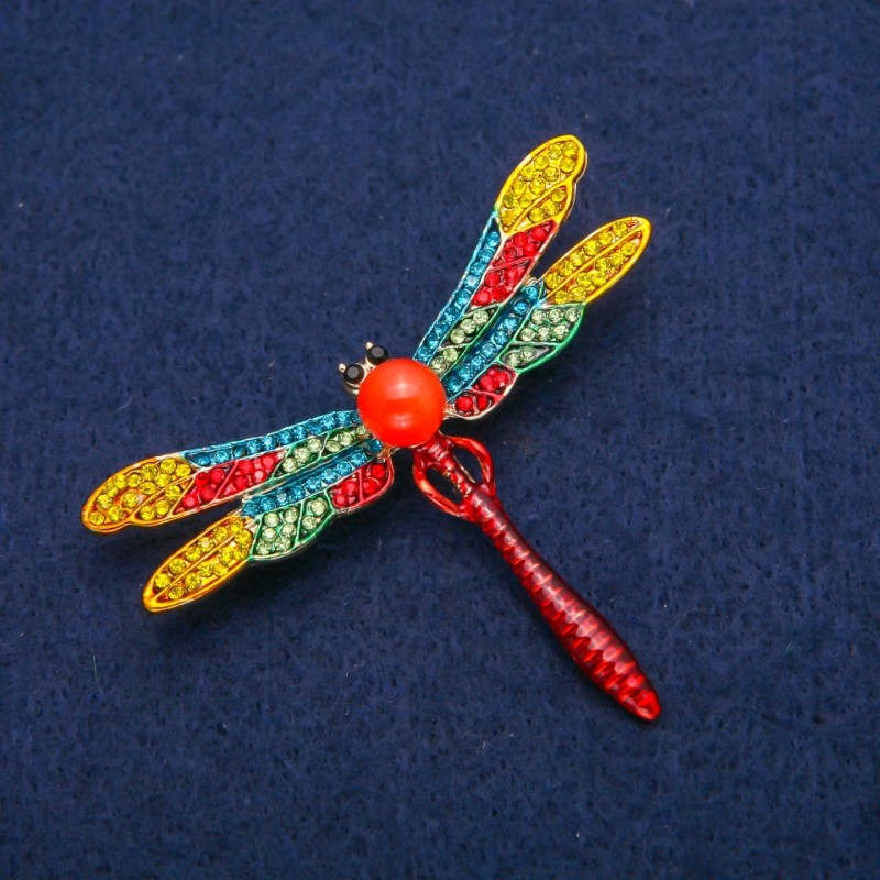 Broșă-pandantiv Fluture cu strasuri colorate, mărgea din ochi de pisică și email roșu, metal auriu 48×58 mm