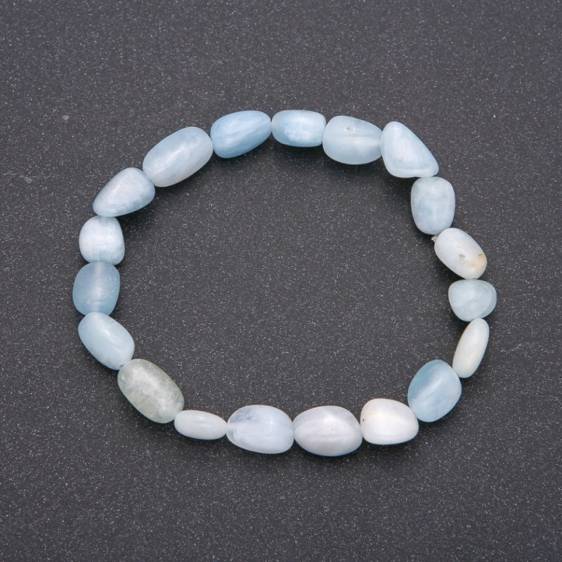 Brățară din piatră naturală de acvamarin, pe elastic, fațetată, diametru 7×10 mm (+/−), circumferința 18 cm