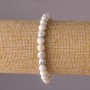 Brățară din kaolinit pe elastic, mărgele netede, diametrul 6 mm, lungimea 18 cm