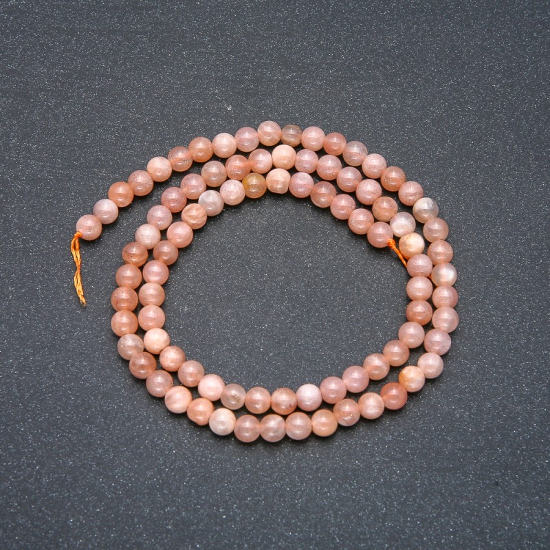 Mărgele pe șnur din piatră naturală selenit, rotunde, netede, diametrul 4 mm, lungime 39 cm