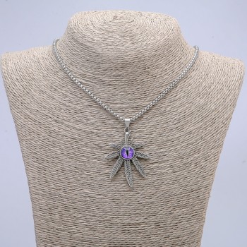 Pandantiv «Frunză de cânepă cu ochiul dragonului» 38×55 mm pe lanț, lungime 65 cm, culoare argintie