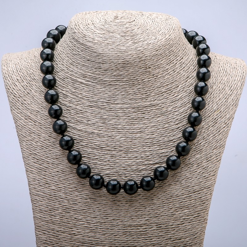 Colier din șungit natural, bile netede, diametrul 12 mm, lungime 45 cm