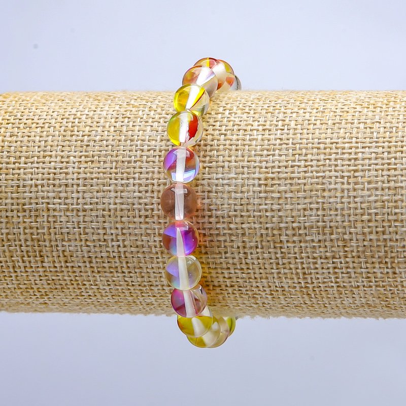 Brățară din sticlă opală galben-roșie, pe elastic, cu mărgele netede, diametru 8 mm, lungime 18 cm