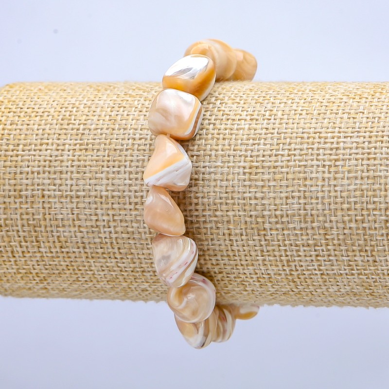 Brățară elastică naturală bej, sidef fațetat, diametrul 19x12 mm, lungime 18 cm