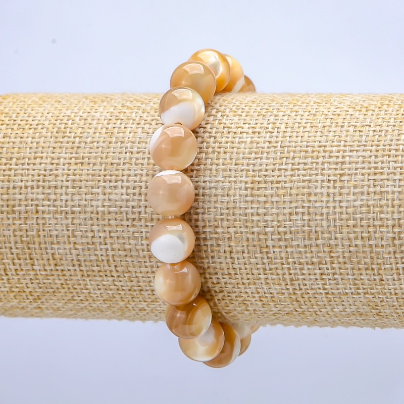 Brățară pe elastic, sidef natural bej. Mărgele netede, diametrul 10 mm, lungimea 18 cm