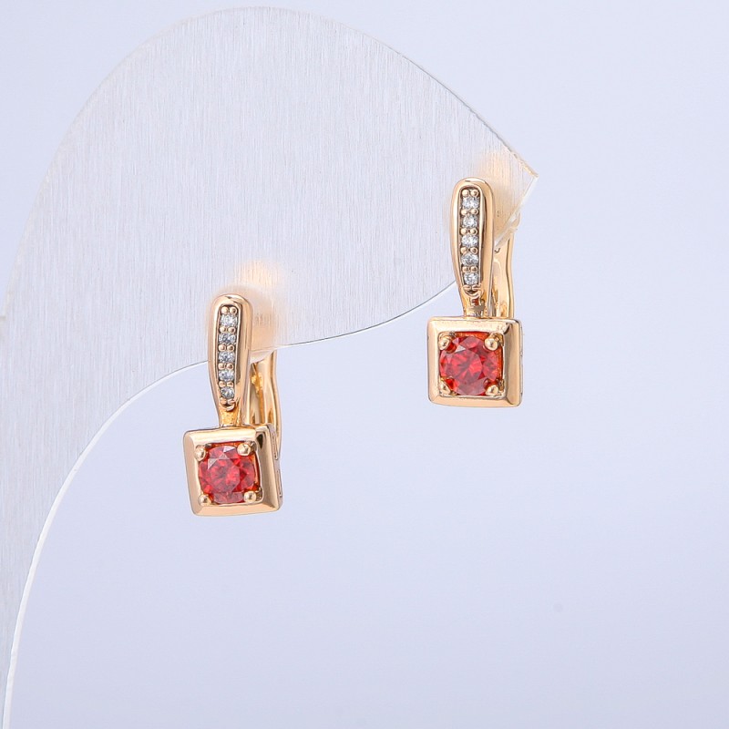 Cercei Xuping cu placare 18K, cu strasuri albe și cristal roșu, diametrul 16×7 mm +