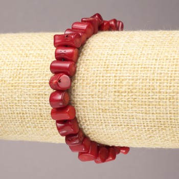 Brățară pe elastic natural din coral tăiat, diametrul 11×6 mm+
