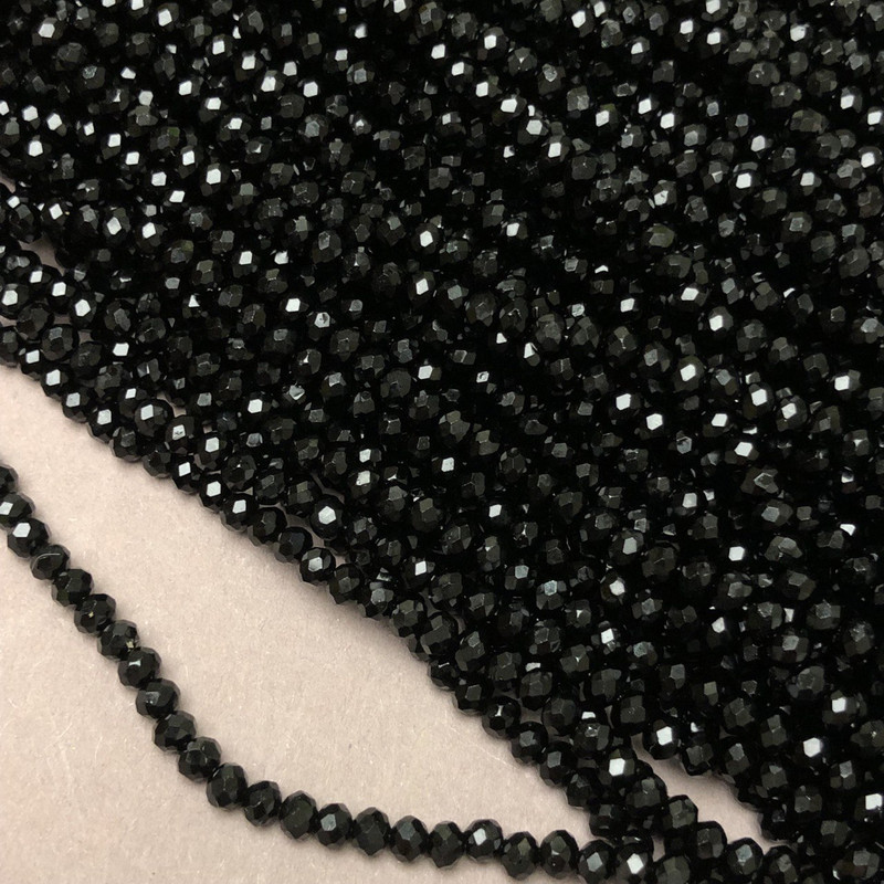 Mărgele din cristal ceh pe fir, negre mate, cu fațete rondel, diametrul 3,5x3 mm, lungimea 36-38 cm