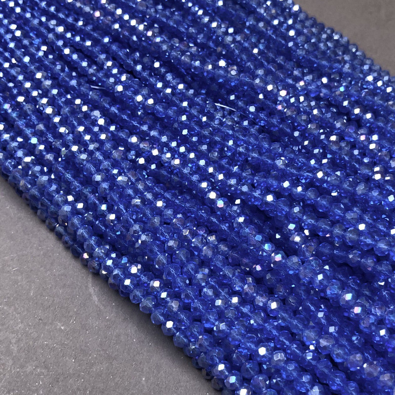 Mărgele din cristal ceh pe fir, albastru transparent cu reflexe de benzină, rondel tăiat, diametrul 3,5×3 mm, lungime 36–38 cm
