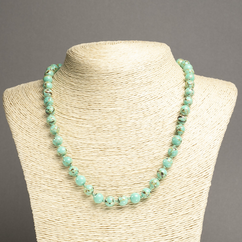 Colier din jasper imperial verde deschis (presat), bile netede, diametrul 8 mm, lungime 45 cm +/-