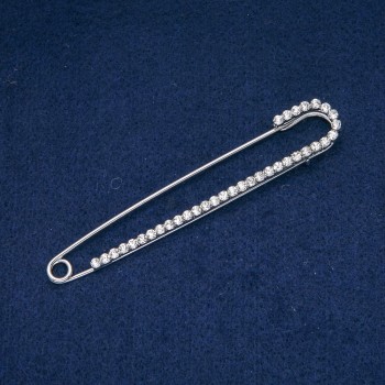 Broșă-pin cu strasuri gri, metal argintiu 16×101 mm