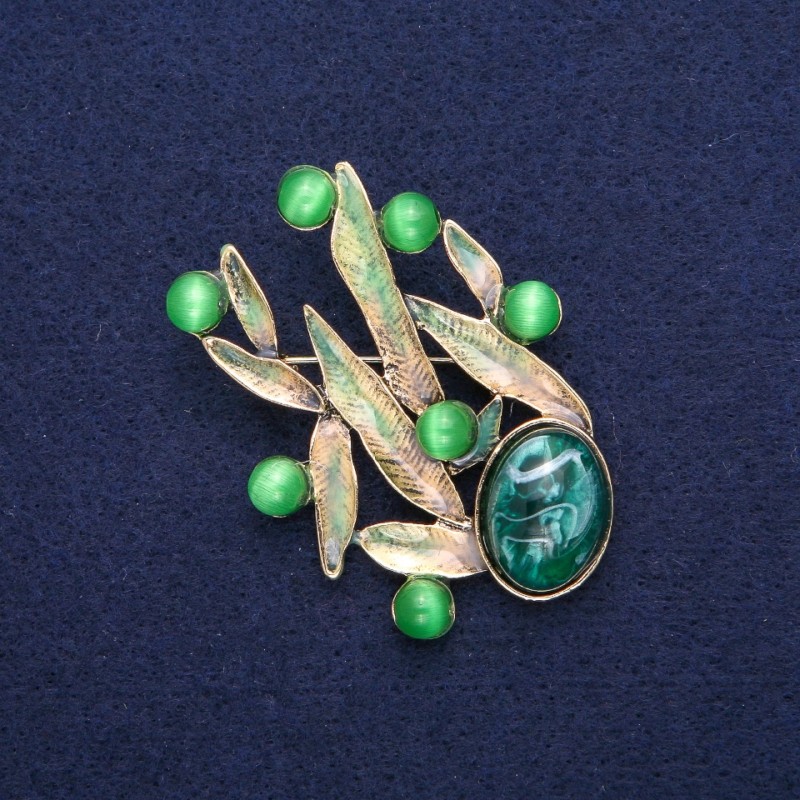 Broșă Frunze cu Ochiul Pisicii, email verde, metal auriu 38×53 mm