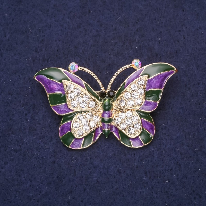 Broșă în formă de fluture mov, email mov, cristale albe, 45×28 mm, metal galben
