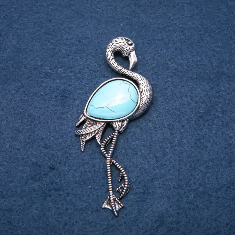 Broșă cu pandantiv Flamingo din turcoaz artificial, 85×30 mm