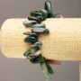 Brățară elastică din piatră naturală, jasper verde, fragmente în formă de ac, diametrul 12-23×5-9 mm, lungime 18 cm +