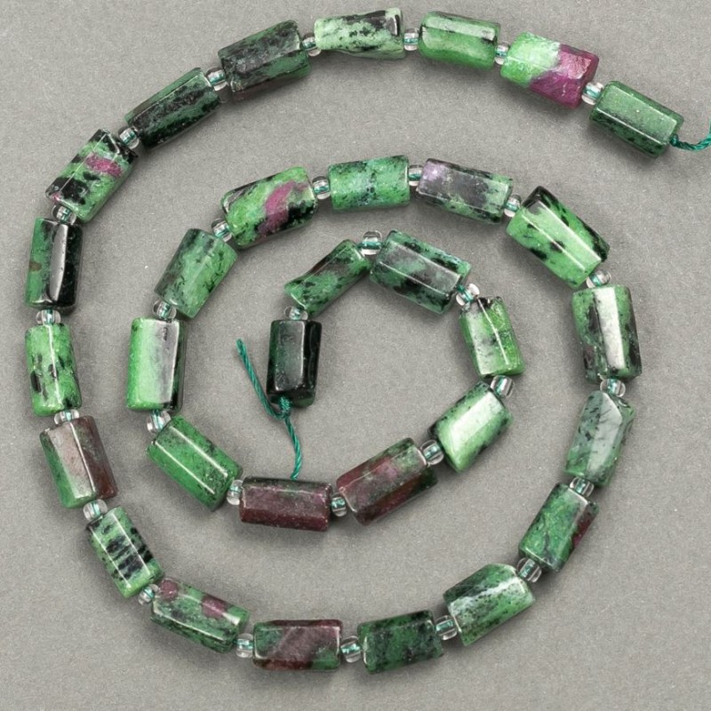 Mărgele pe șnur, piatră naturală zozit, tăiate, dimensiuni 11×7 mm, lungime 40 cm ±, cu mărgele de 3×2 mm