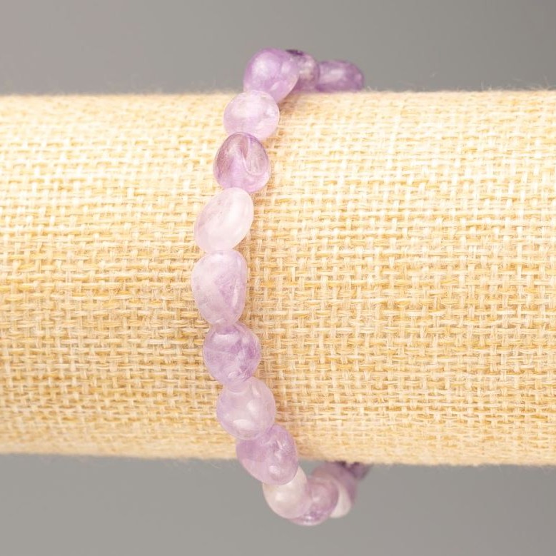 Brățară din ametist natural, fațetată, diametrul 12,5×9–8×6 mm, lungime 18 cm, pe elastic
