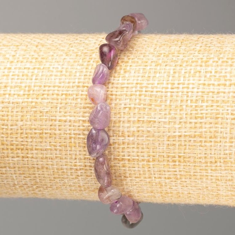 Brățară din piatră naturală ametrin, șlefuită, diametrul 8x5 mm (+/-), lungimea 18 cm (+)