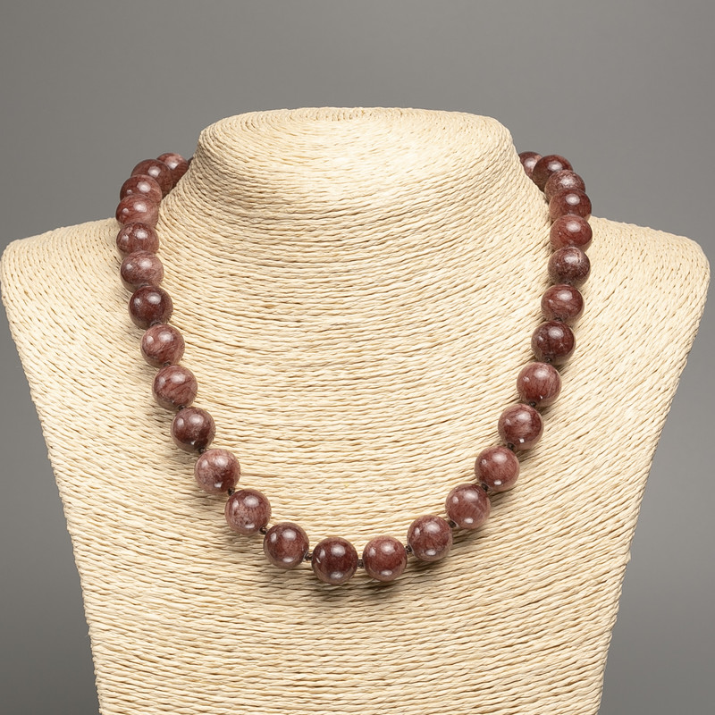 Colier din jasper alb cu bile lucioase, diametru de 12 mm, lungime aproximativă 50 cm (nefrit alb sintetic colorat)