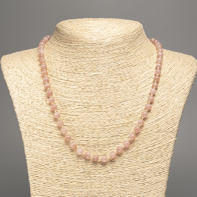 Colier „Selenit” cu bile netede, diametrul 6 mm, lungime 50 cm, din nefrit alb sintetic colorat