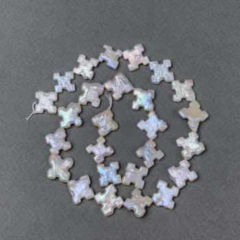 Perle baroce cu nuanța de benzină pe șnur, dimensiuni 12x13 mm, lungime 38 cm