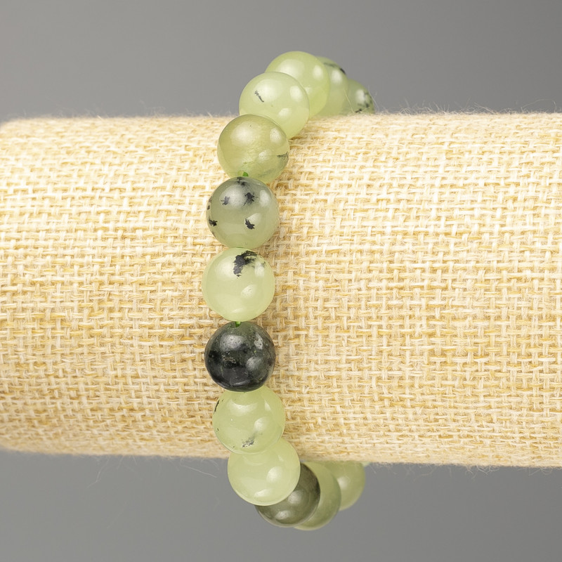 Brățară din prehnit natural, mărgele netede, diametrul aproximativ 10 mm, pe elastic, lungime 18 cm