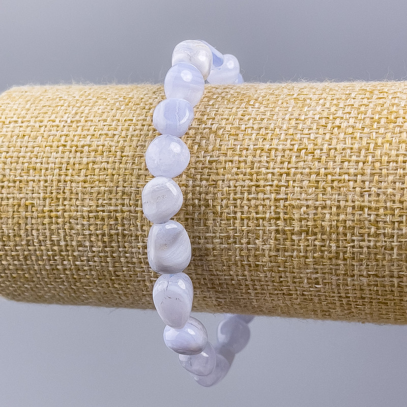 Brățară din agat albastru, piatră naturală, fațetată, diametrul 10×8 mm, circumferință 18 cm ± (elastic)