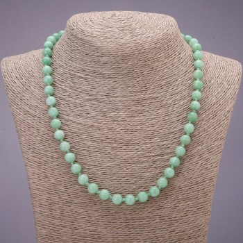 Colier din jad natural birman, bile netede, diametrul 8 mm (+/-), lungime 45 cm