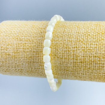 Браслет Перламутр барило, діаметр 6х6мм+-, довжина 18см (стрейч)