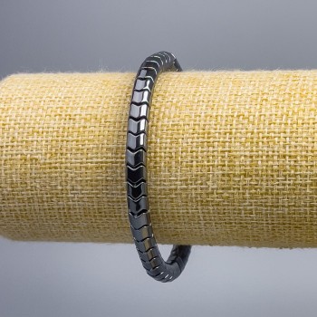 Браслет Гематит зигзаг, діаметр 5х6мм+-, довжина 18см (стрейч)