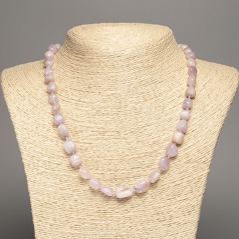 Colier din kunzitul natural, piatră facetată, diametrul 10x8 mm, lungime 48 cm +/-