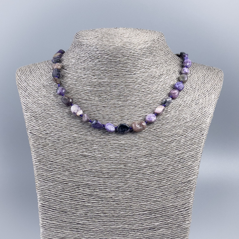 Colier din piatră naturală de charoit, mărgele tăiate, diametrul 10x12 mm, lungime 48 cm +/-