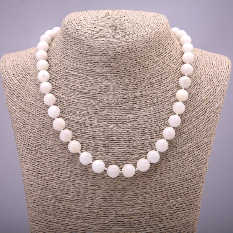 Colier din adular natural, mărgele sferice netede, diametrul 10 mm, lungime 45 cm