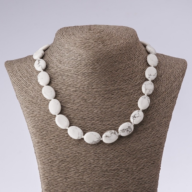 Colier din piatră naturală Kaholong, oval, lungime 45 cm, diametru 13×18 mm