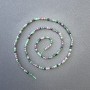 Mărgele pe șnur din zoizit natural, cub, diametru 2–3 mm, lungime aproximativă 39 cm