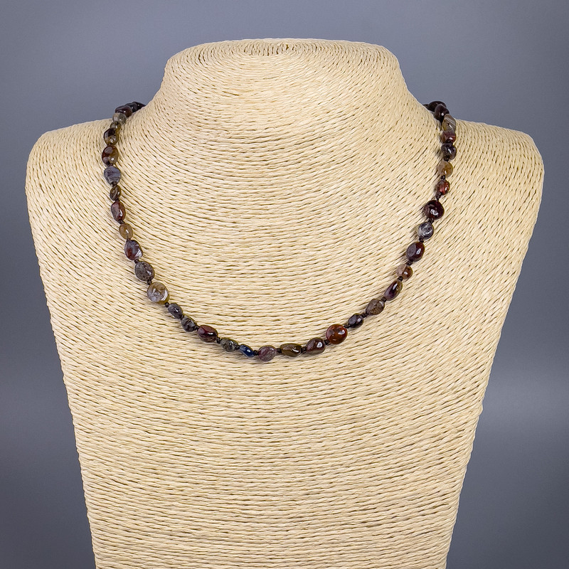 Colier din petersit natural, mărgele fațetate, diametrul 6×8 mm, lungime 51 cm