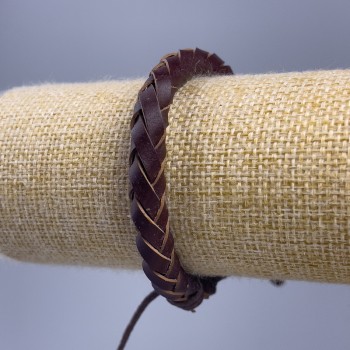 Brățară din piele ecologică maro, lungime 18–25 cm, grosime 7 mm, închidere reglabilă