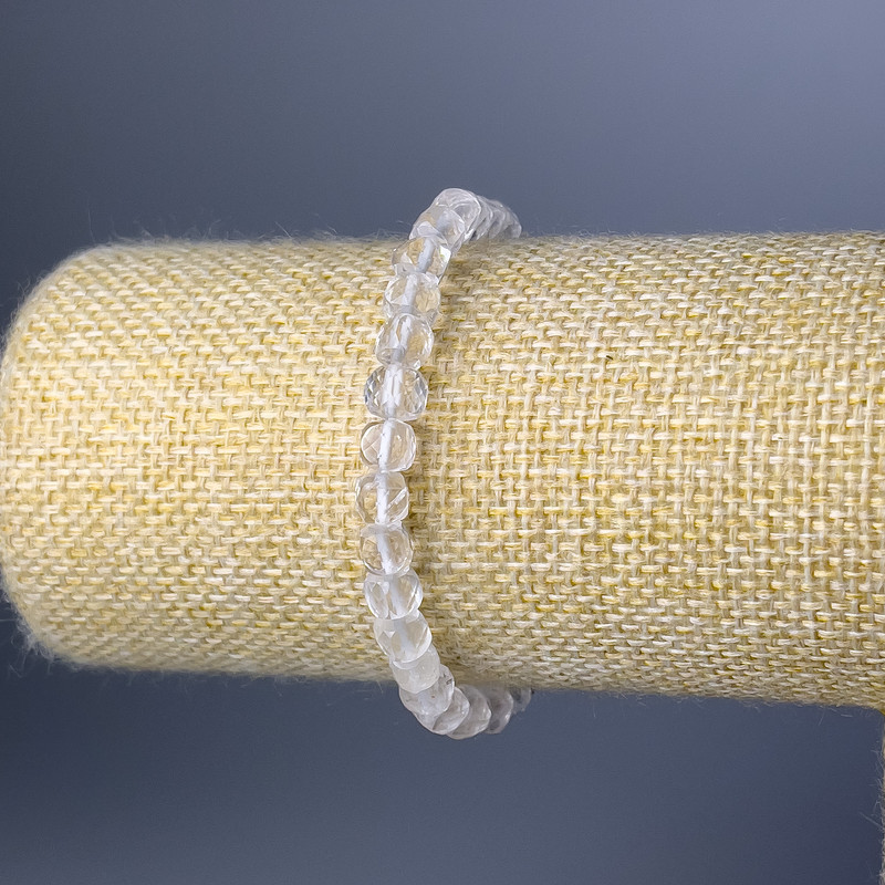 Brățară din cristal de munte, piatră naturală, cuburi fațetate, diametrul 5,5 mm, lungime 18 cm (elastic)