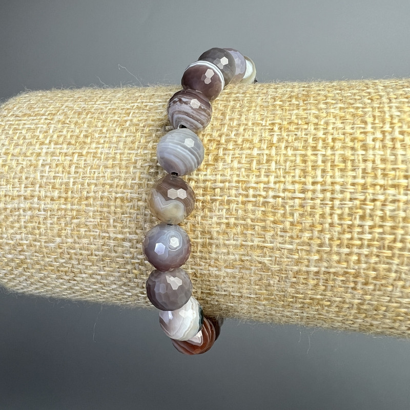 Brățară din agat Botswana natural, mărgele tăiate, diametrul 8 mm, lungime 18 cm (elastic)